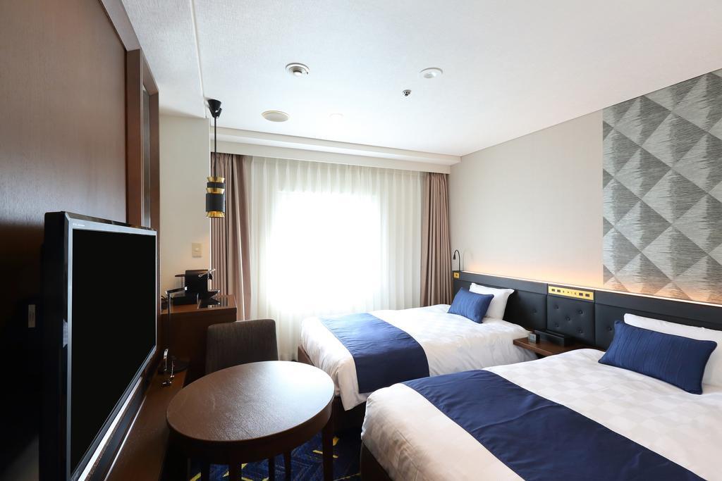 Kobe Sannomiya Tokyu Rei Hotel Exterior foto
