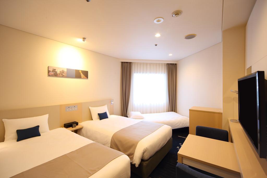 Kobe Sannomiya Tokyu Rei Hotel Exterior foto